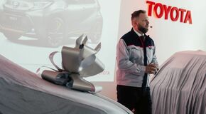 První zákazník odjel z kolínské Toyoty svým novým Aygo X